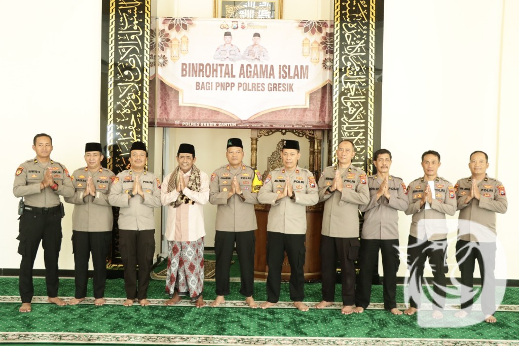 Polres Gresik di Masjid Al Aziz Gelar Binrohtal, Perkuat Iman dan Silaturahmi